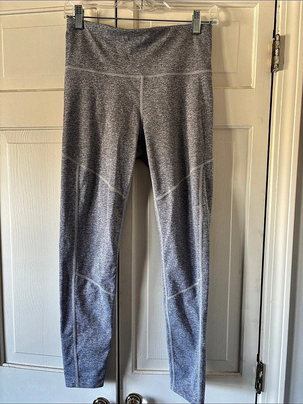 JoyLab Women's Gray Leggings Size 4